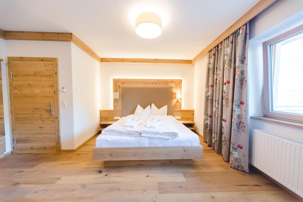 Hotel Giessenbach Fügen Extérieur photo