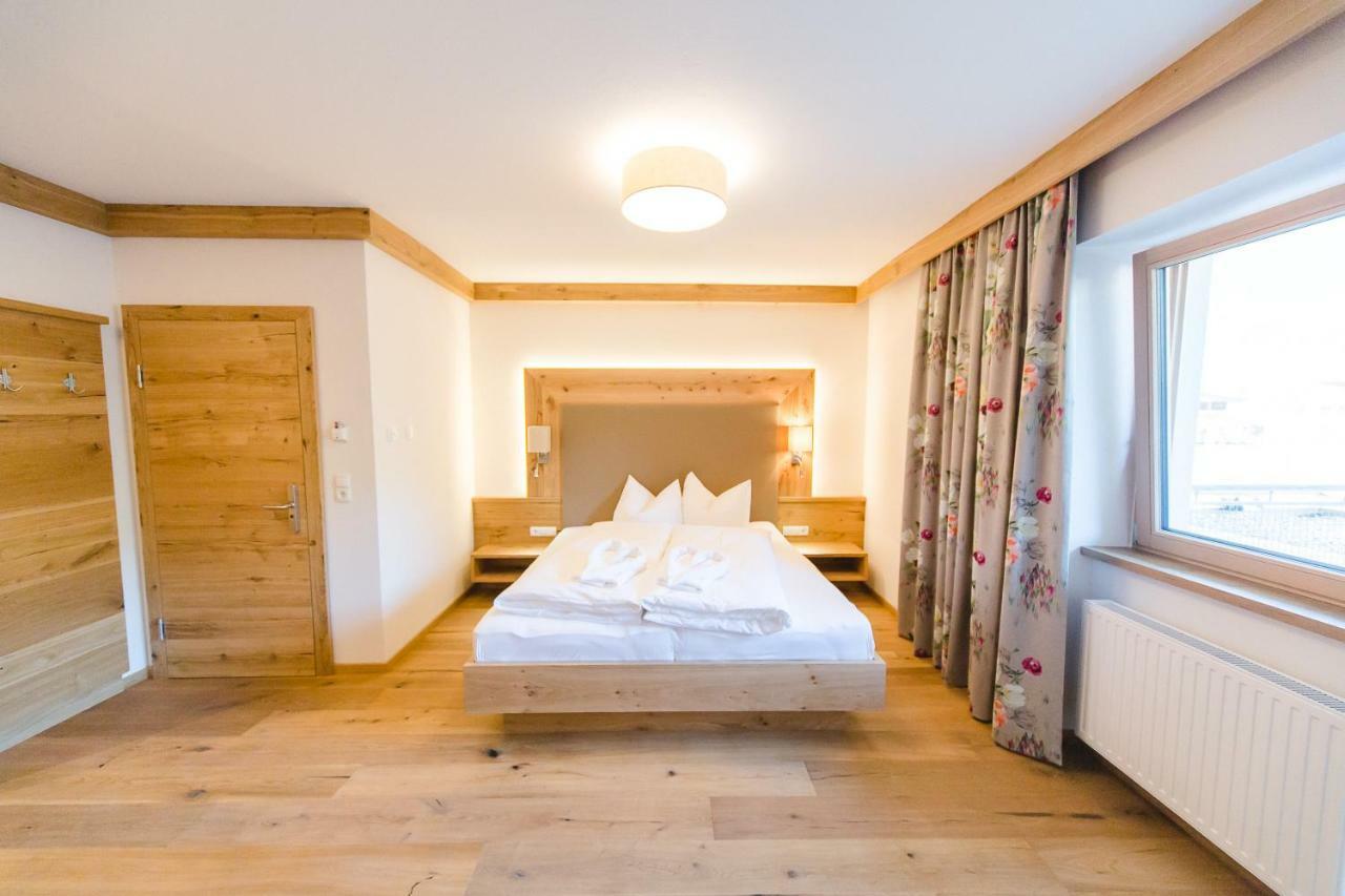 Hotel Giessenbach Fügen Extérieur photo